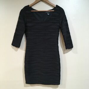 Forever 21 Textured Mini Dress Size S Black Bodycon Party Formal Dance Cocktail‎